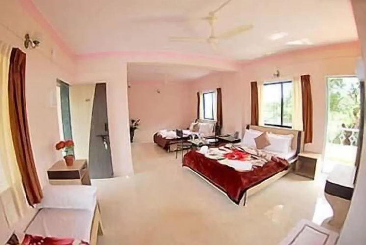 Krishna Continental Hotel