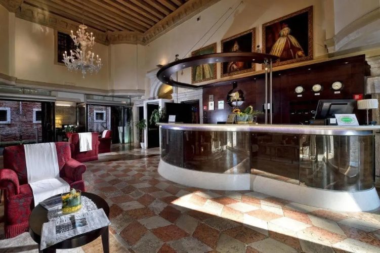 Ruzzini Palace Hotel