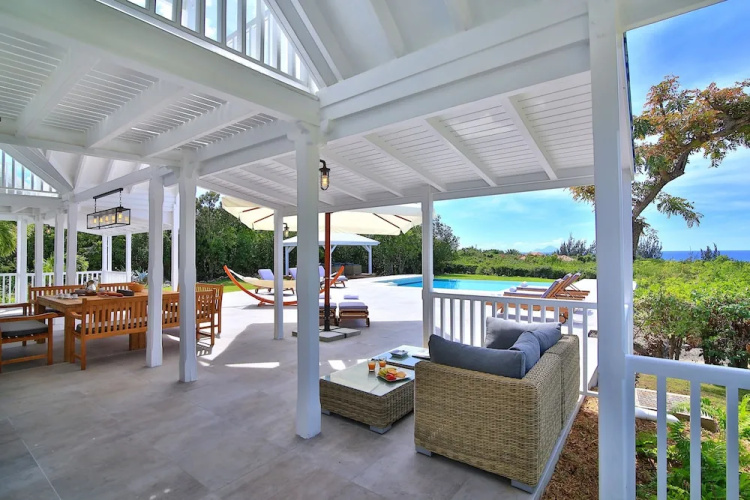 Hamptons Villa