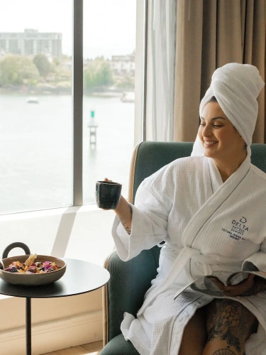 Standard Double Club room with ocean view