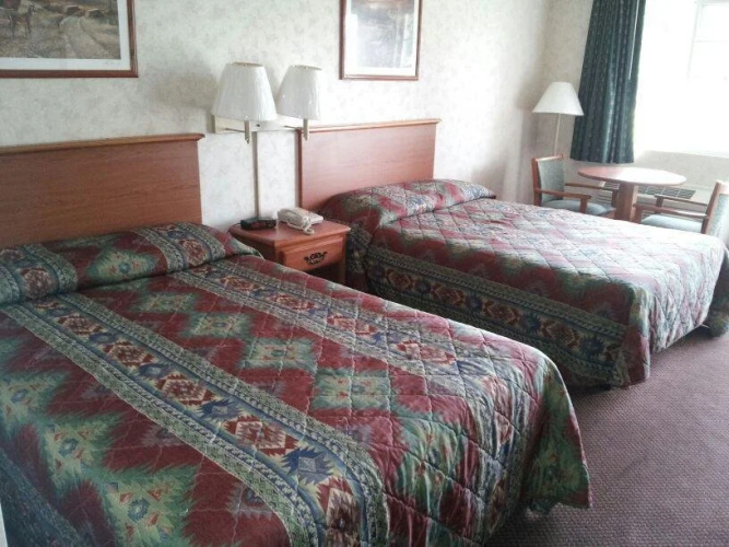 Deerfield Inn