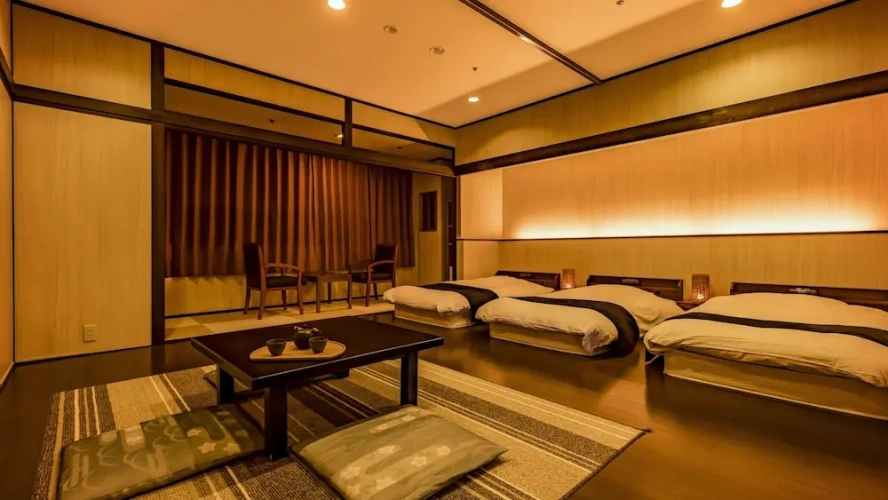 Standard Triple room