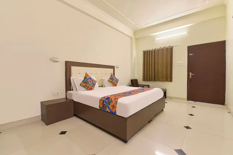 Premium room