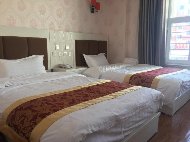 Haojie Express Inn