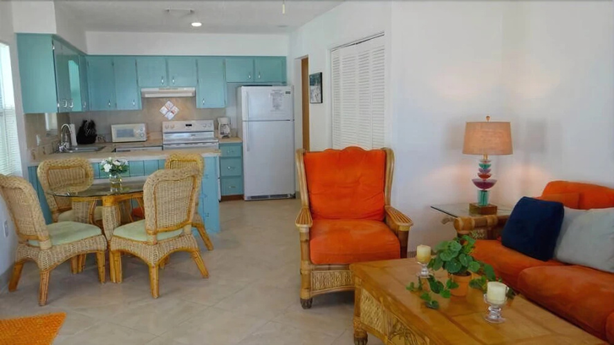 2810 Avenue E #54467 - 2 Br Duplex