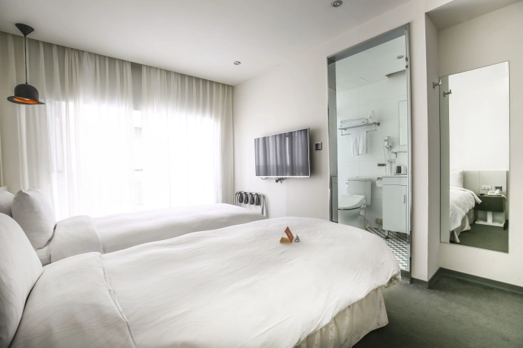 Guest rooms