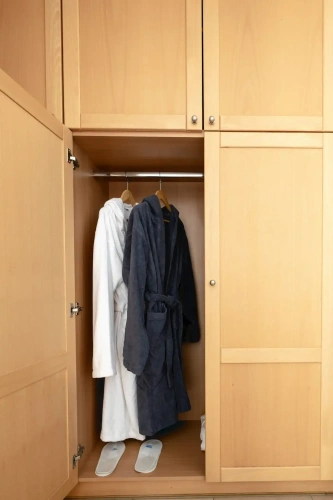 Junior Suite with partial sea view