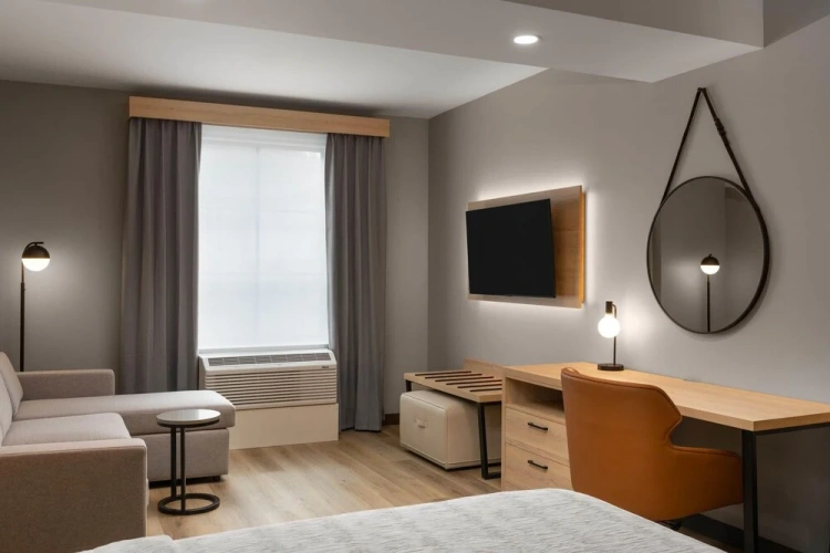 Double Suite