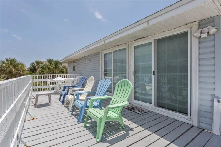 Playa Haus 4 Br home by RedAwning
