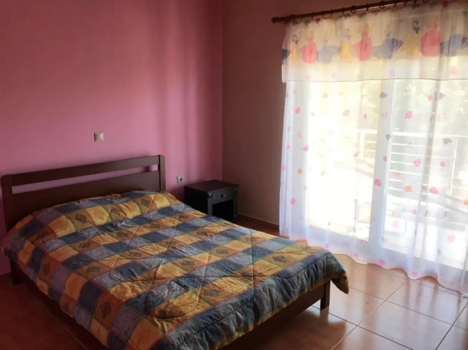 2 Bedrooms Cottage