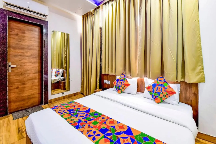 FabHotel Alpine I