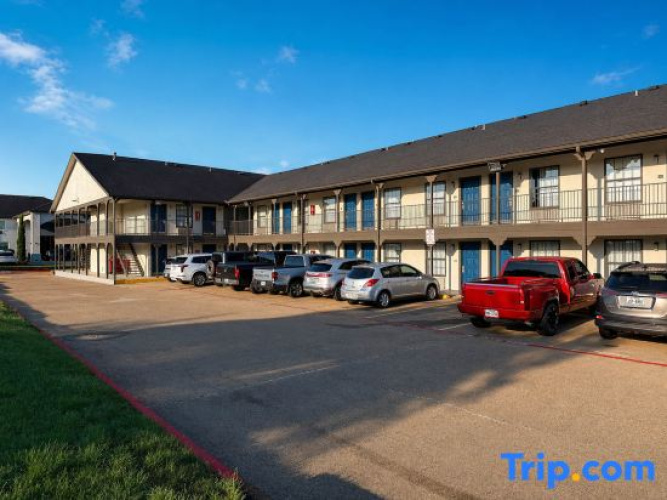 Studio 6 Suites – Mesquite, TX – Gross Rd.