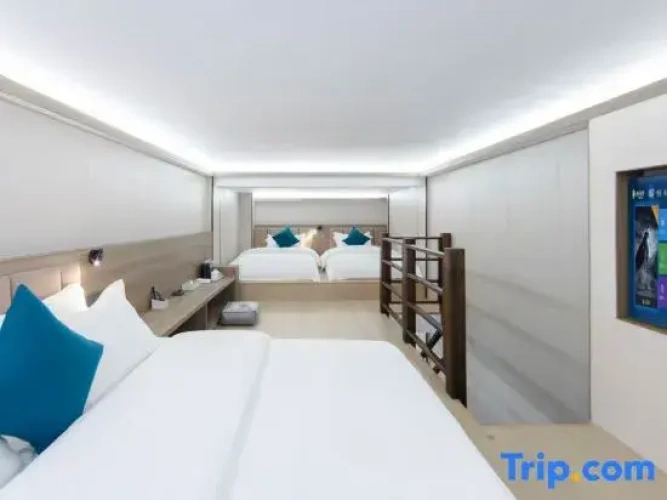 Standard Quadruple Duplex room