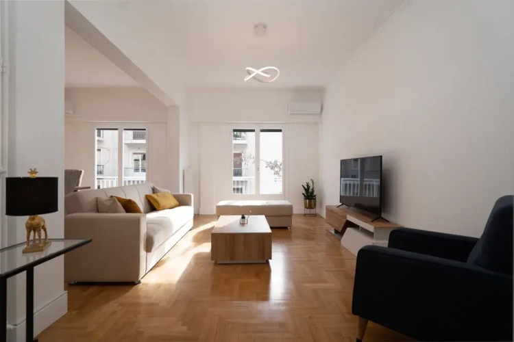 The Urban King Apartment