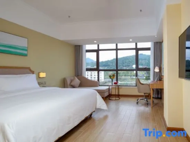 Deluxe Double Suite