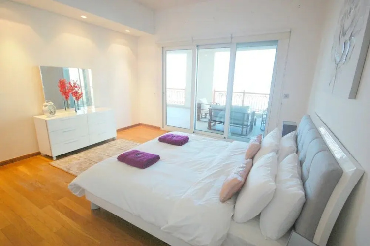 Marina Residences 2