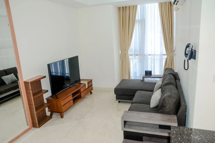 Artistic Room Lavenue Apartment