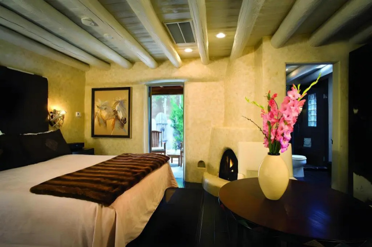 El Monte Sagrado Resort photo 15