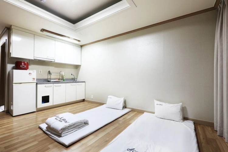 Ace Family Hotel
