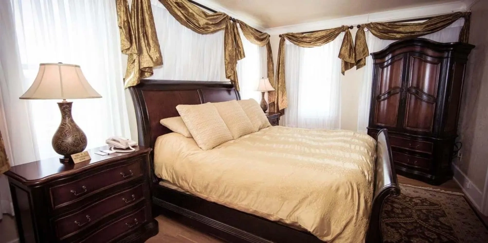 1 Bedroom Twin Suite