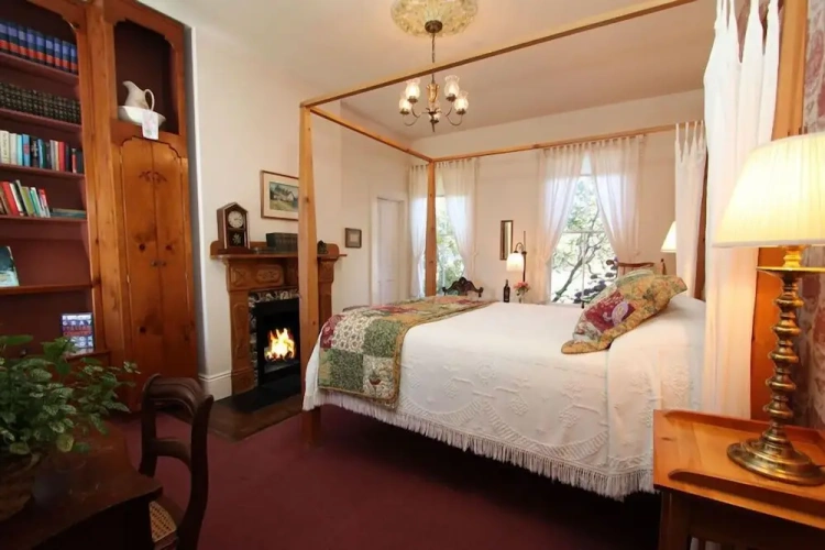 Standard Double room with garden view