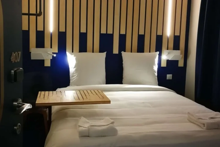 Double Suite