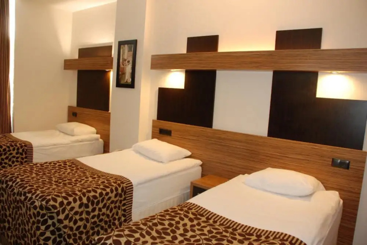 Akgol Hotel