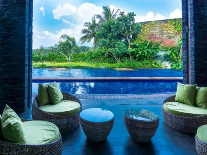 2 Bedrooms Double Villa