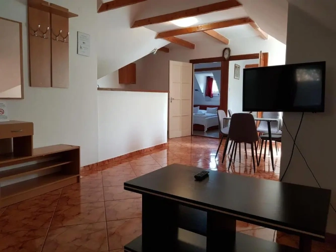 2 Bedrooms Apartment with view