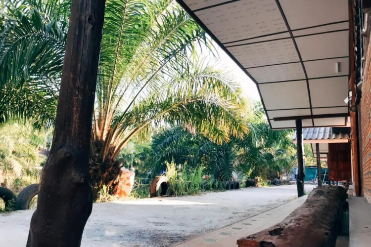 Phumhaibai Resort