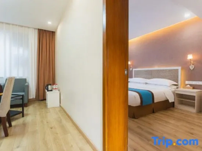 Double Suite