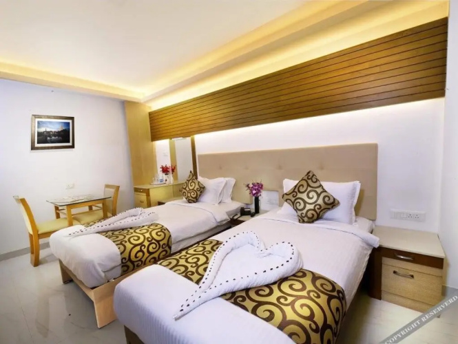 Hotel Mahis Gateway