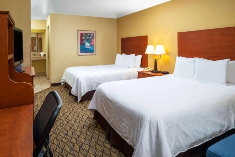 Standard Quadruple room