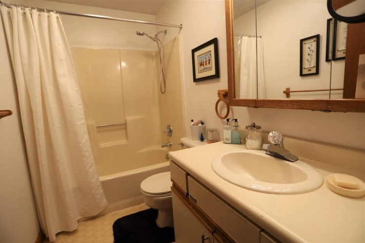Ledgewood 17, Waterville Estates