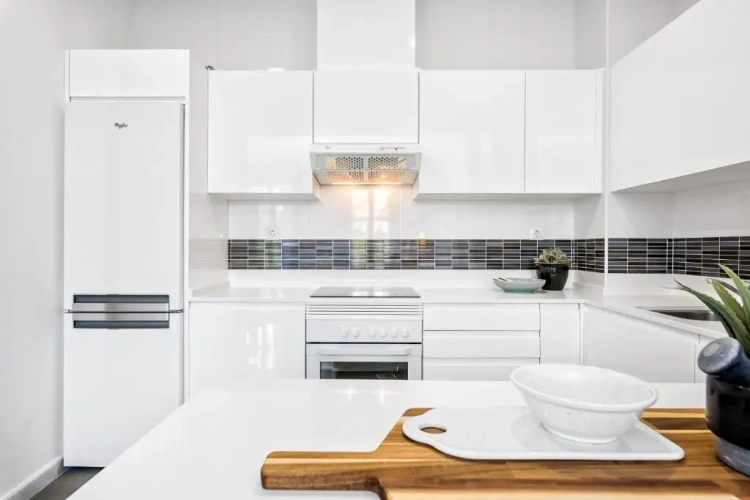 2 Bedrooms Apartment
