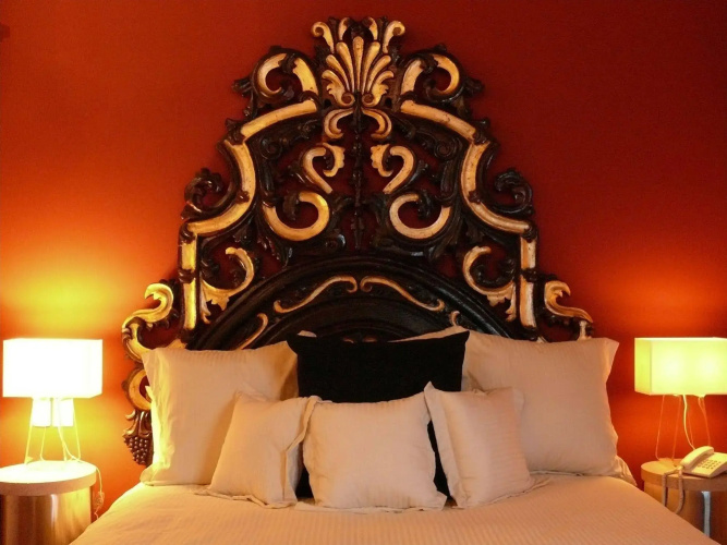 HERENCIA By Hosting House