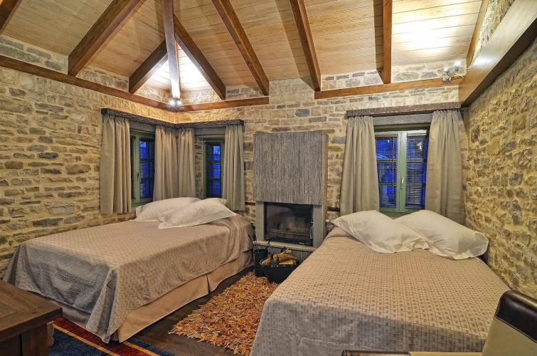 Aithrio Guesthouse
