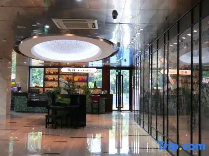 Oriental Courtyard Hotel