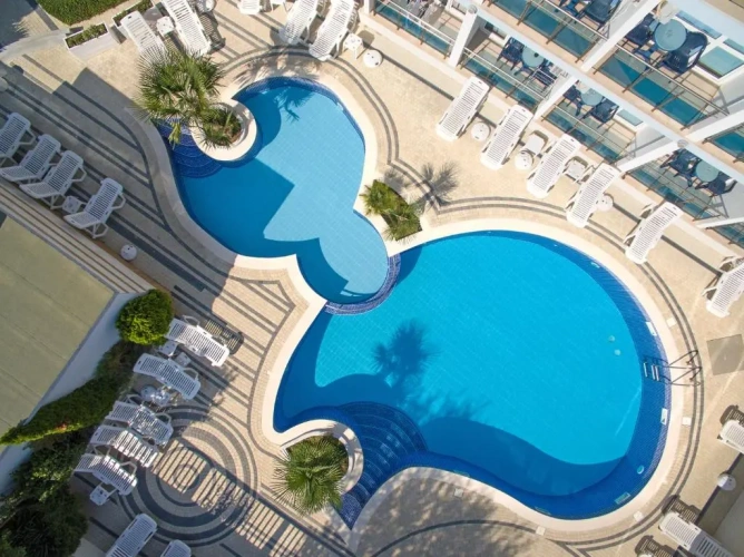Standard Double room with pool view