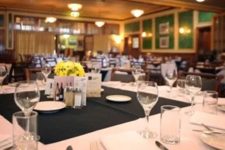 The Feathers Hotel, Adelaide