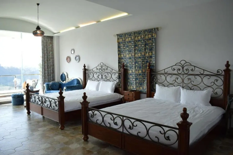 Standard Quadruple room