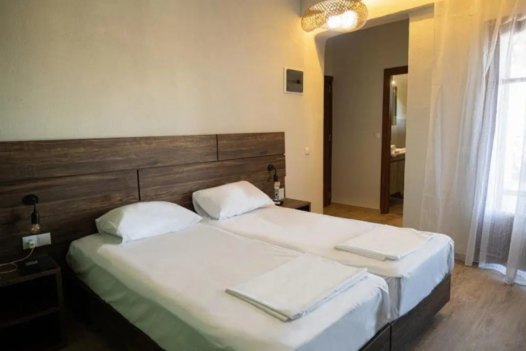 Este Luxury Apartments