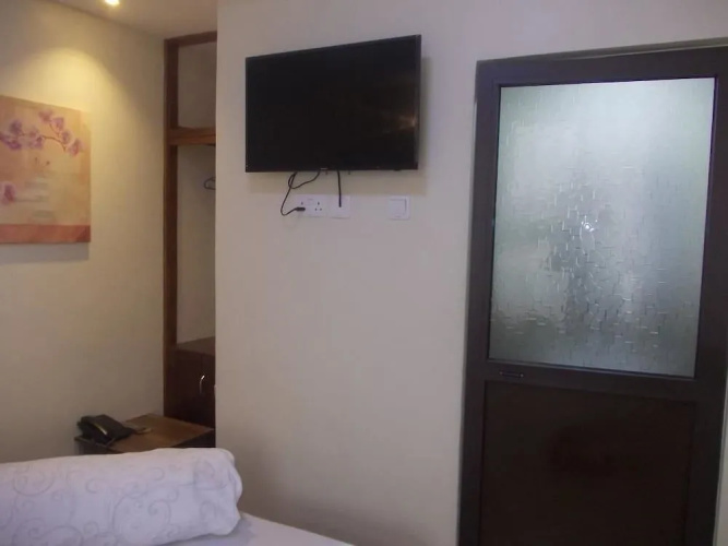Neptune Plaza Hotel