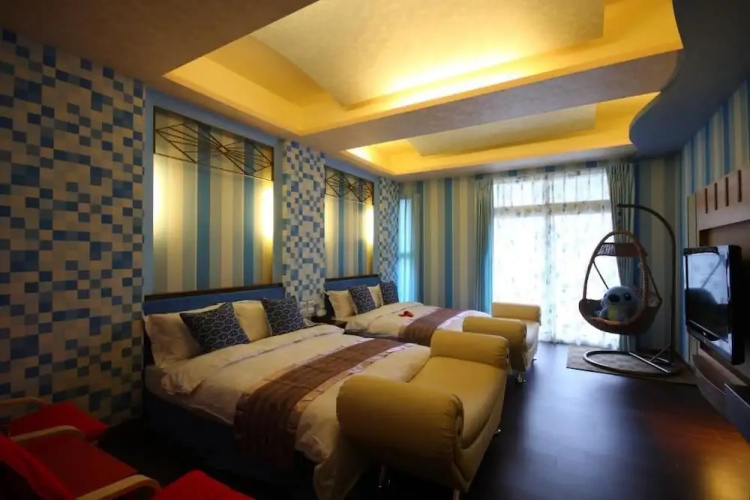 See Railway B&B