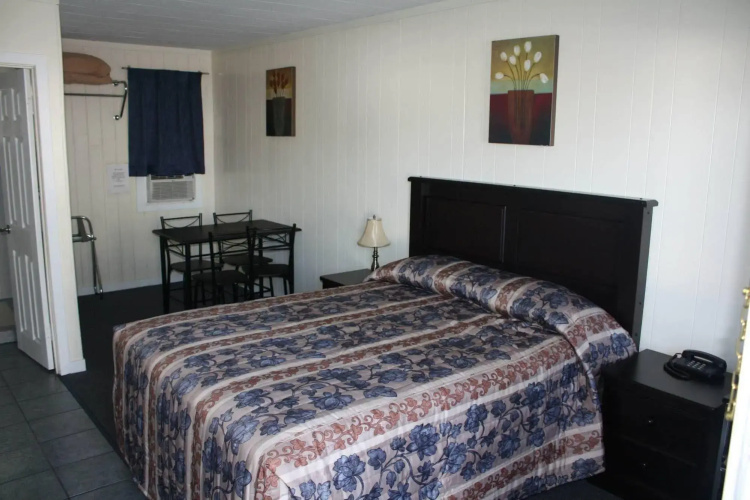 Sunny Beach Motel