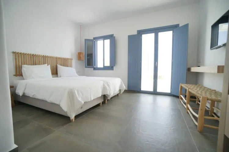 Superior room