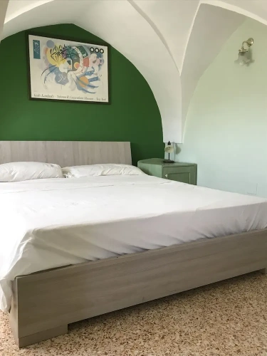 4 Bedrooms Villa