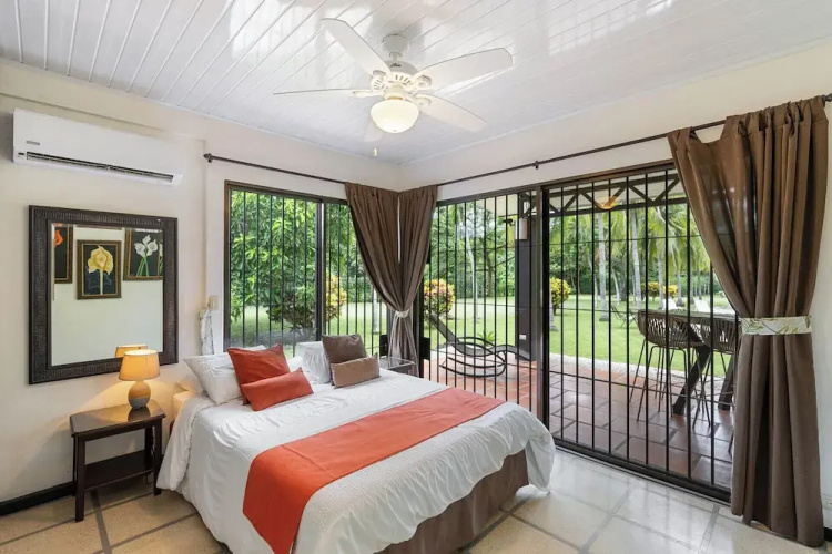 3-BD Home with Pool, Walk to Beach