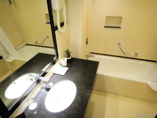 Mallberry Suites Business HotelOver view