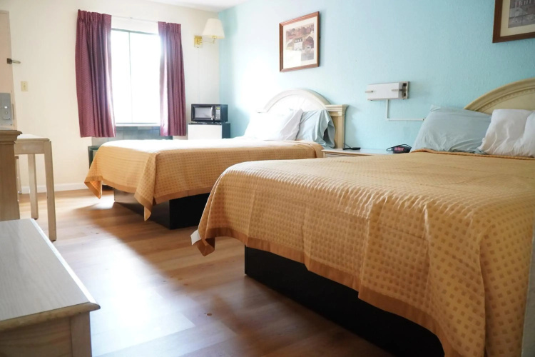 Quality Quarters Inn